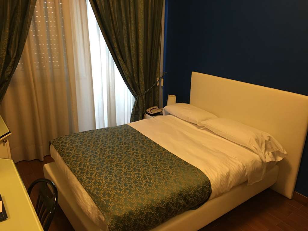 Grande Albergo Потенца Номер фото