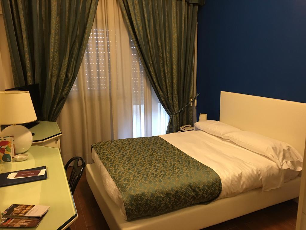 Grande Albergo Потенца Екстер'єр фото